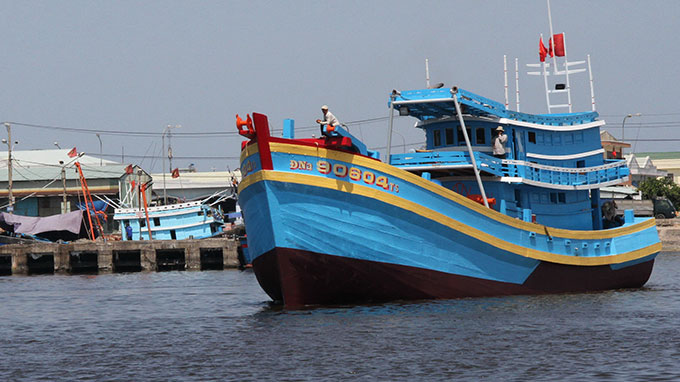 Nhà nước hỗ trợ ngư dân đóng tàu lớn